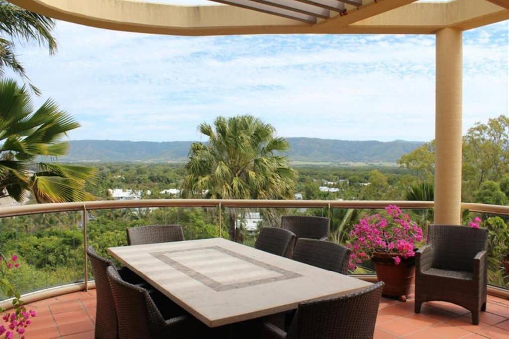 The Hills Apartment Port Douglas Ngoại thất bức ảnh